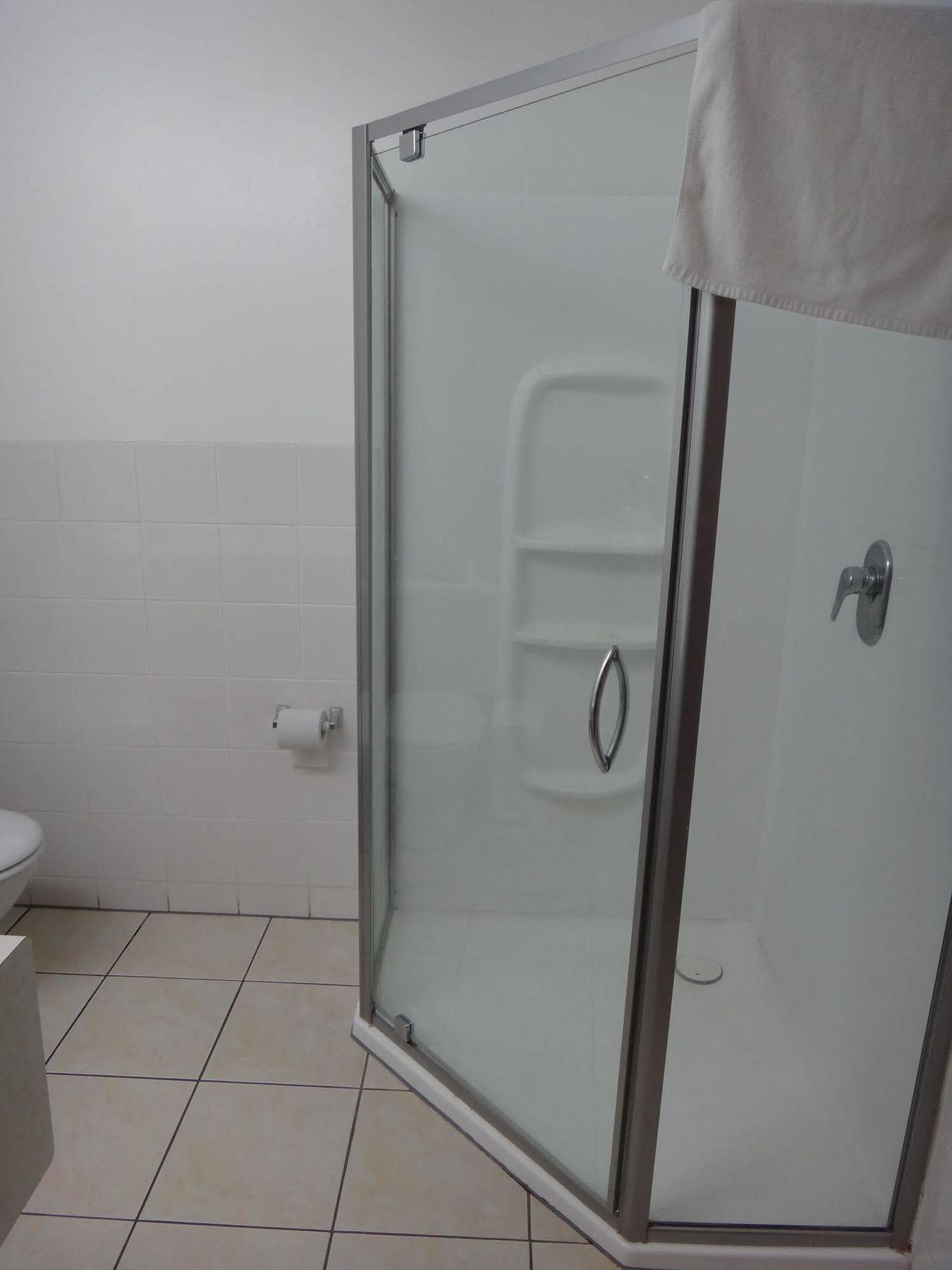 Hotel Elisa Апиа Экстерьер фото